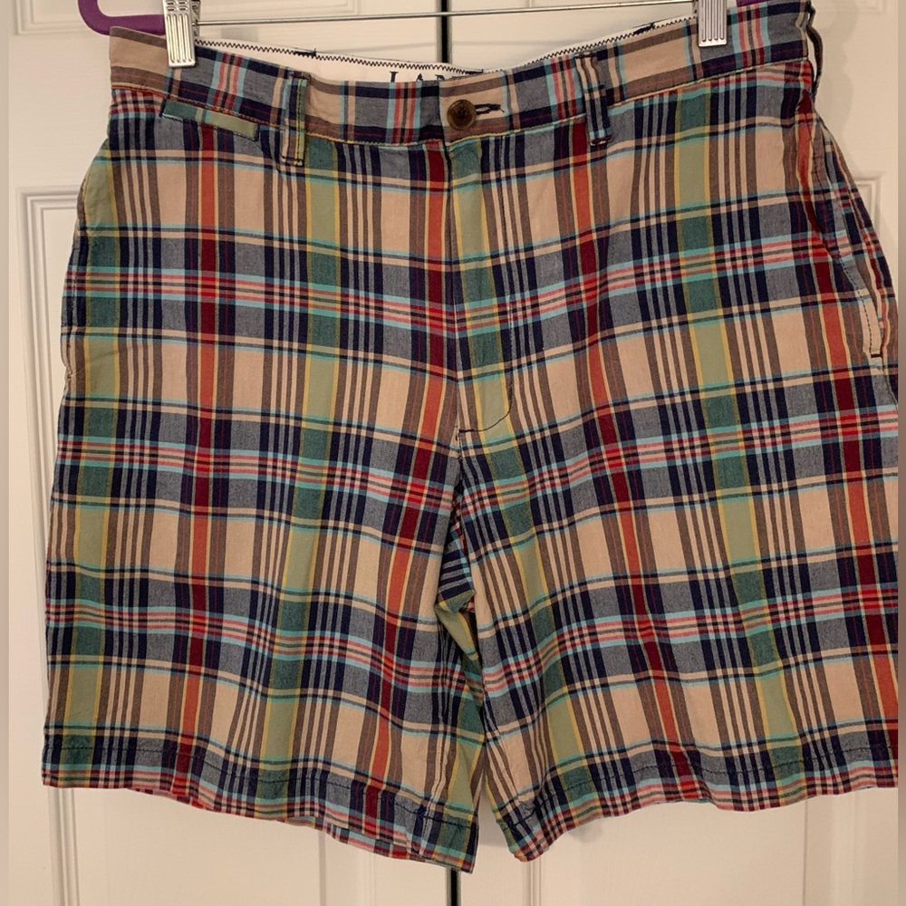 Lands End Classic Plaid Men's Shorts in Multicolour
Golf or Fun. Size 34